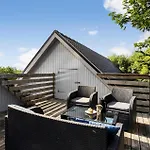 Pet Friendly In With Sauna Vils