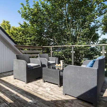 Pet Friendly In With Sauna Vils